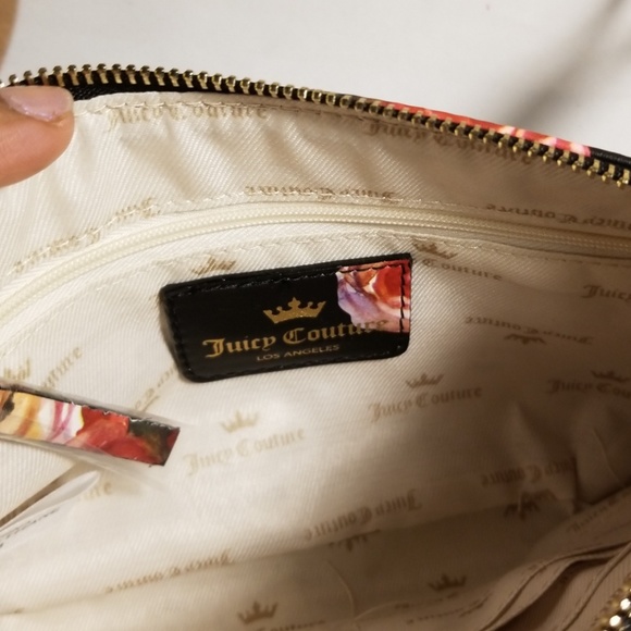 Juicy Couture Wristlet - Picture 3 of 5